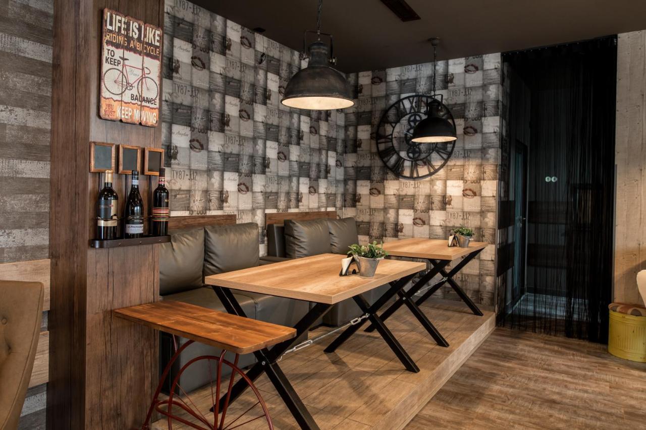 Idol Hotel Targovishte (Targovishte)